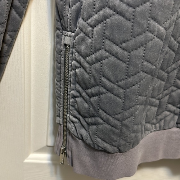 Karl lagerfeld stylish sweatshirt (S) - Picture 4 of 9